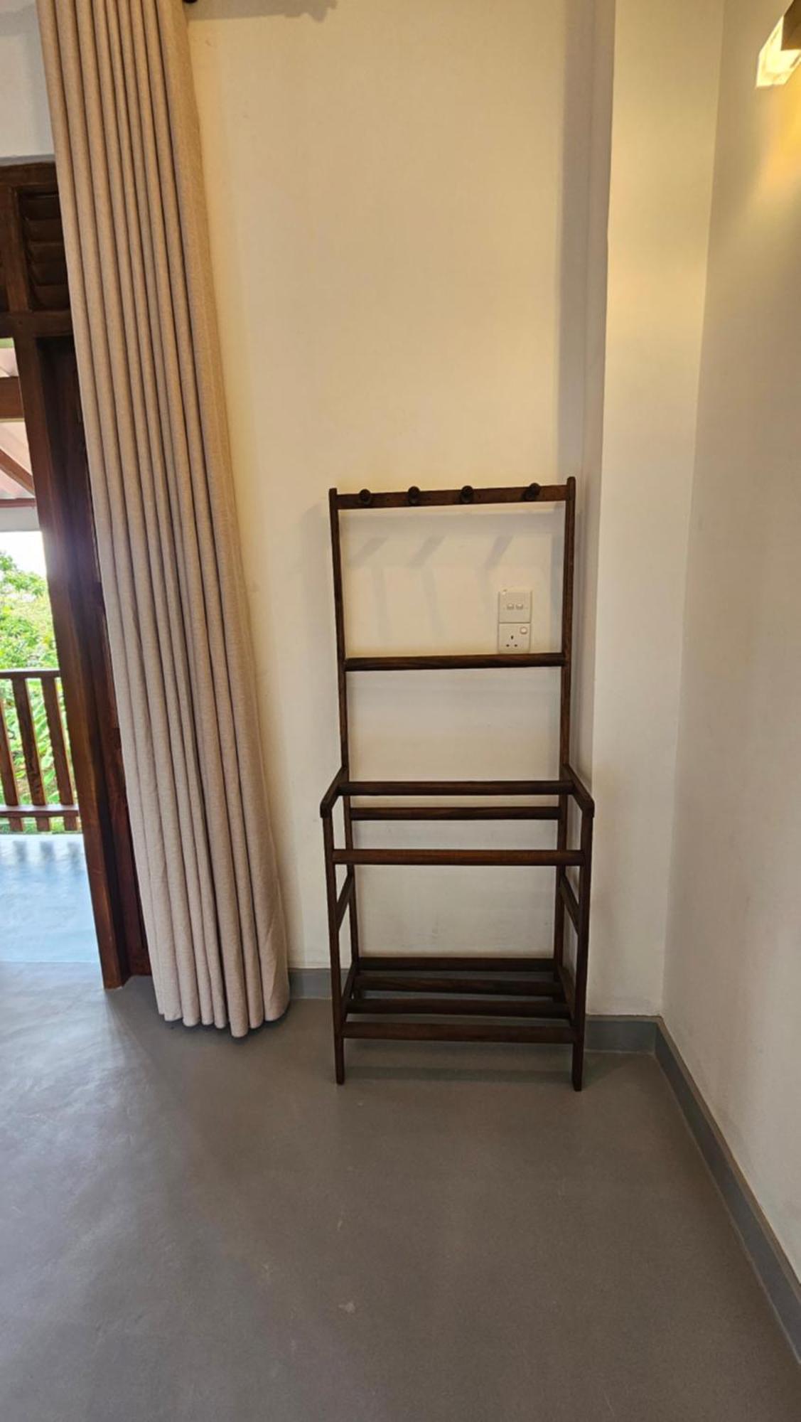 Pearl Gardens Midigama Hotel Luaran gambar